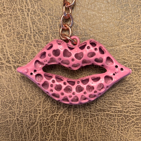 Pink Lip Keychain Accessory - Picture 4 of 5